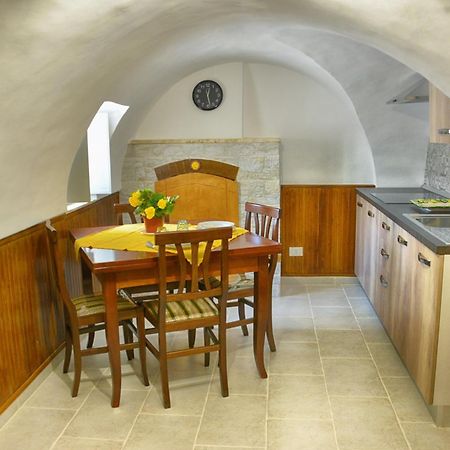 Le Nicchie Ostuni Villa Luaran gambar