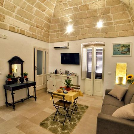Le Nicchie Ostuni Villa Luaran gambar