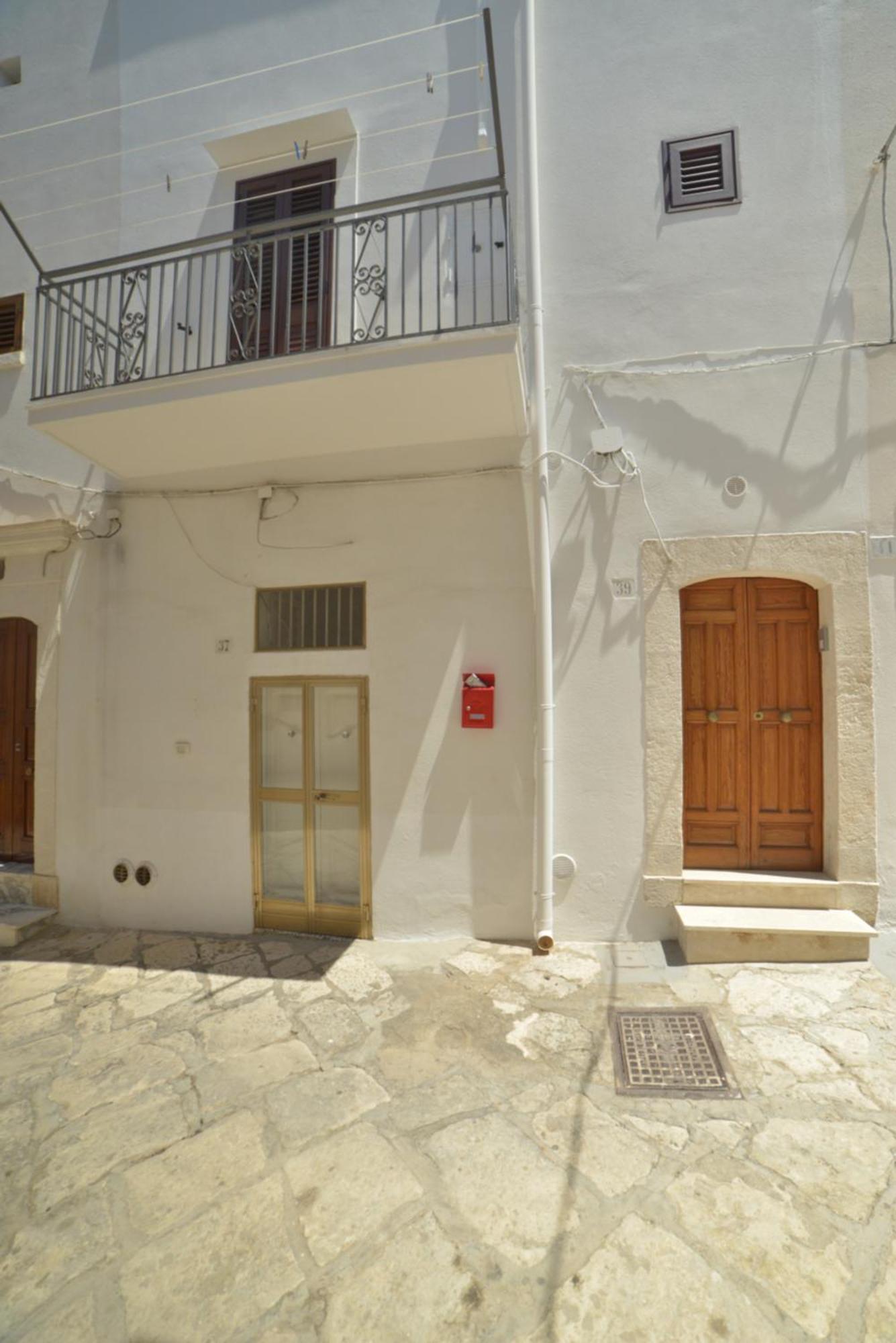 Le Nicchie Ostuni Villa Luaran gambar