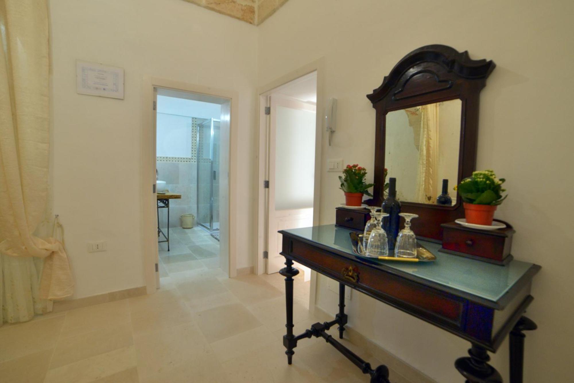 Le Nicchie Ostuni Villa Luaran gambar