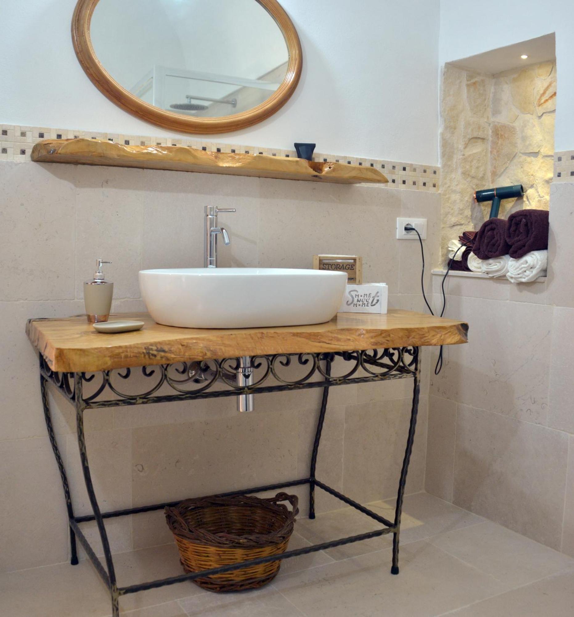 Le Nicchie Ostuni Villa Luaran gambar