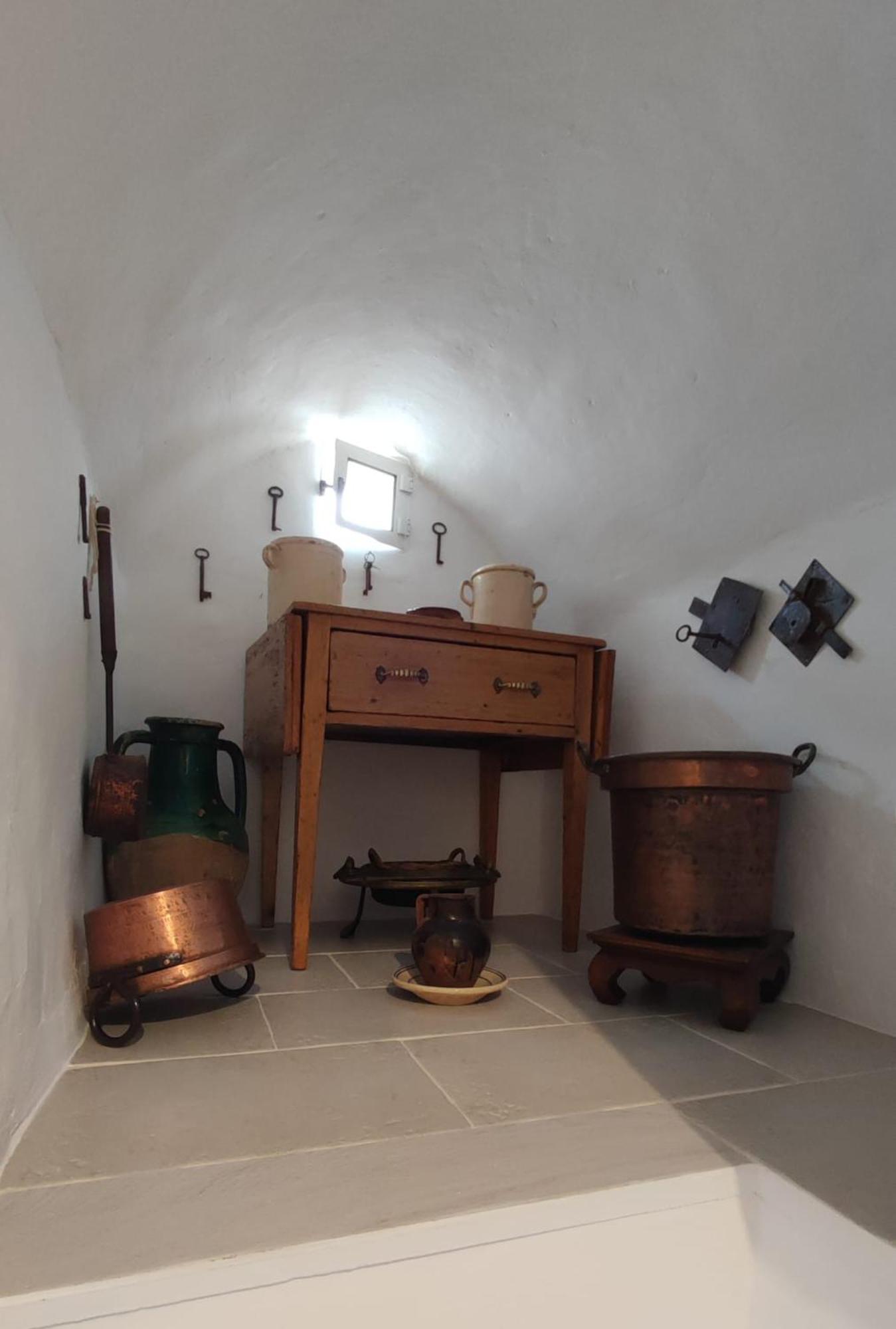 Le Nicchie Ostuni Villa Luaran gambar